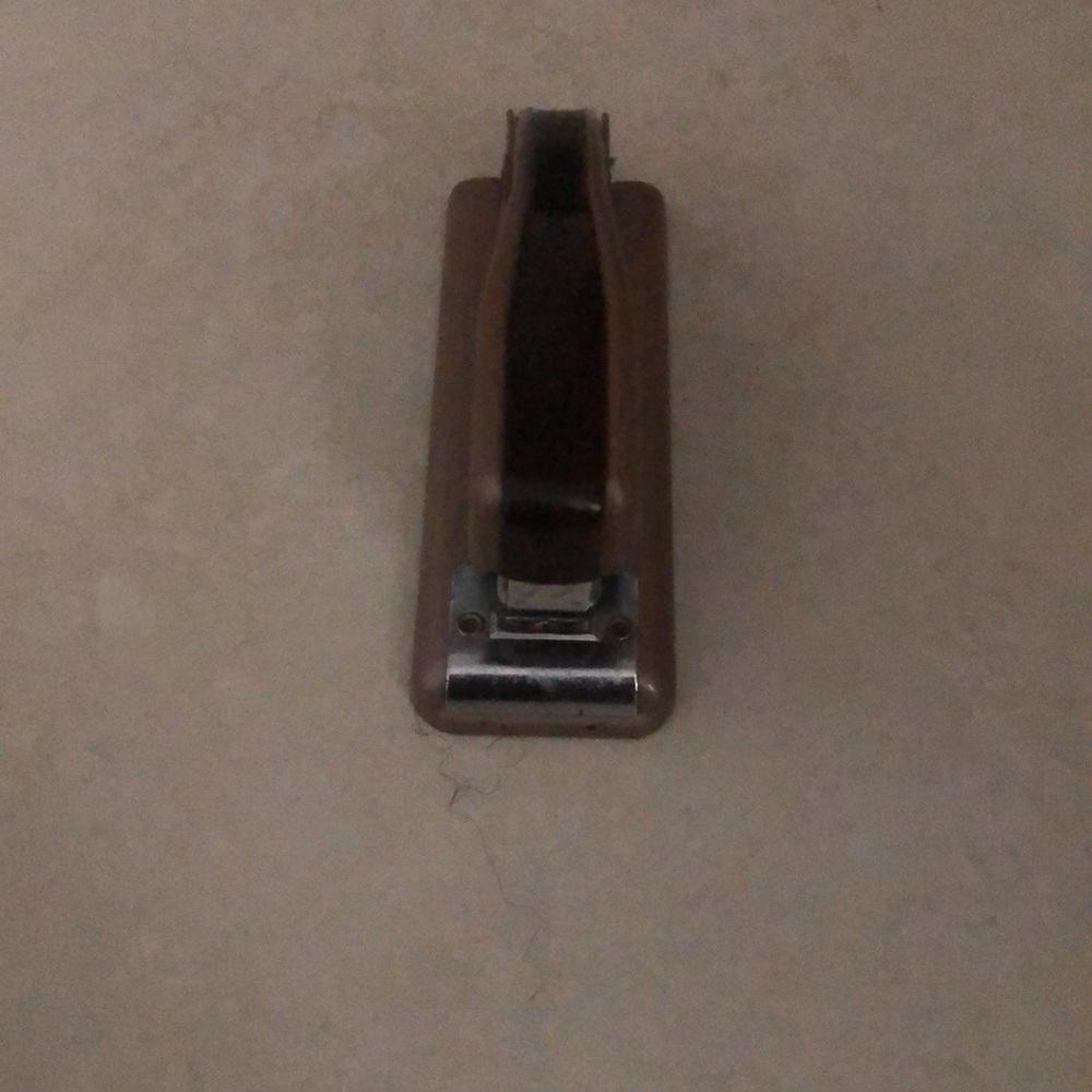 Stapler - Picture 2 of 3